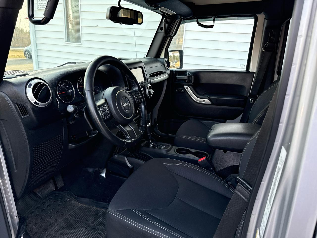 Jeep Wrangler Unlimited Sahara 4WD 2015