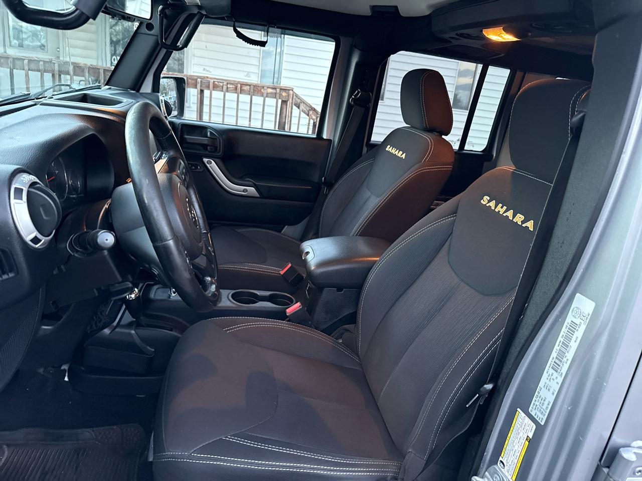 Jeep Wrangler Unlimited Sahara 4WD 2015