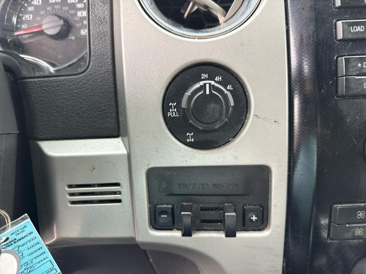 Ford F-150 FX4 SuperCrew 4WD 2012