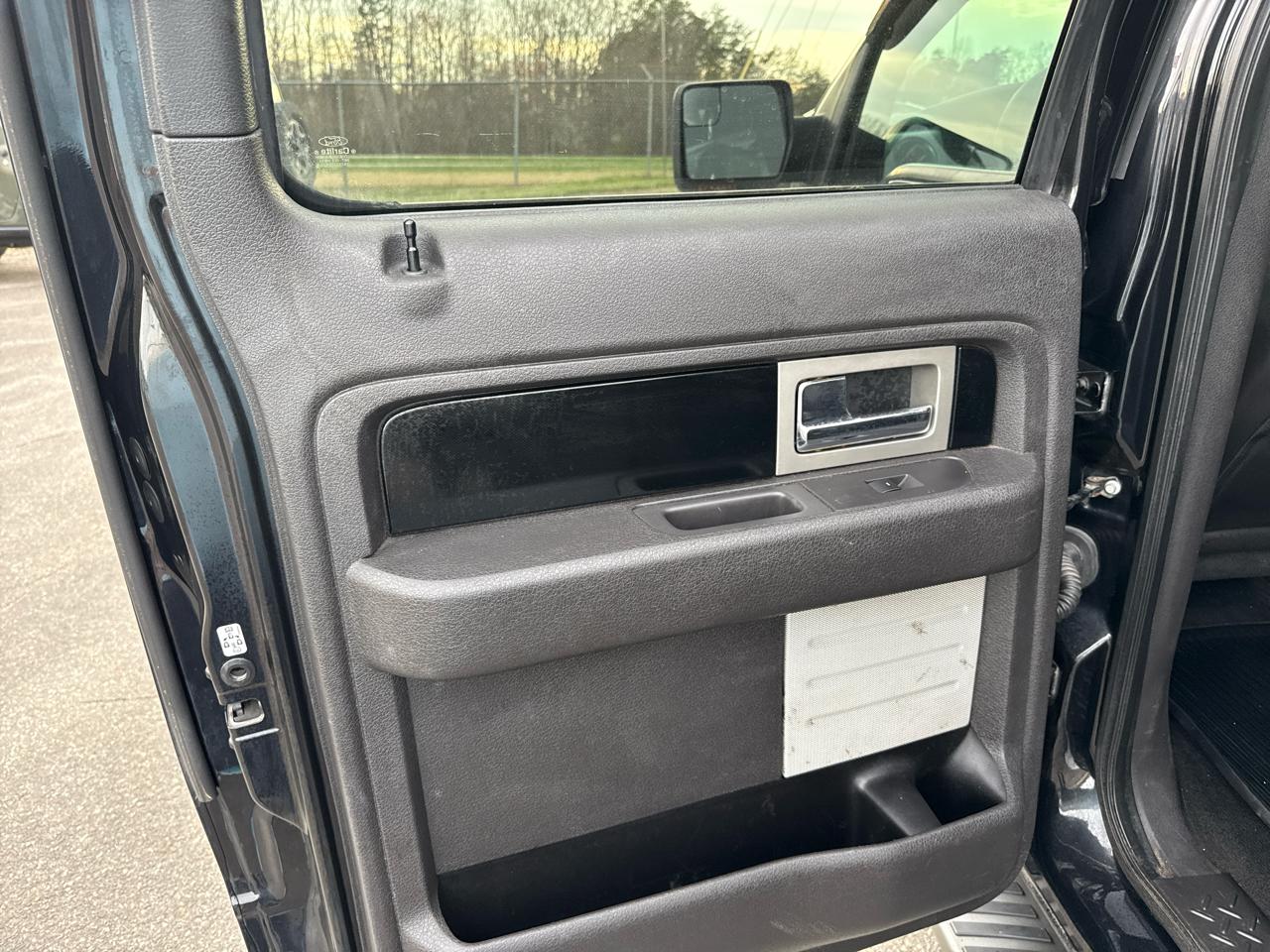 Ford F-150 FX4 SuperCrew 4WD 2012