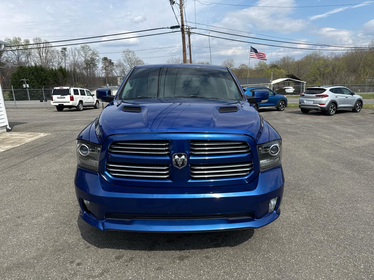 RAM 1500 Sport Quad Cab 4WD 2016