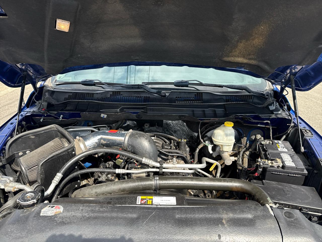 RAM 1500 Sport Quad Cab 4WD 2016