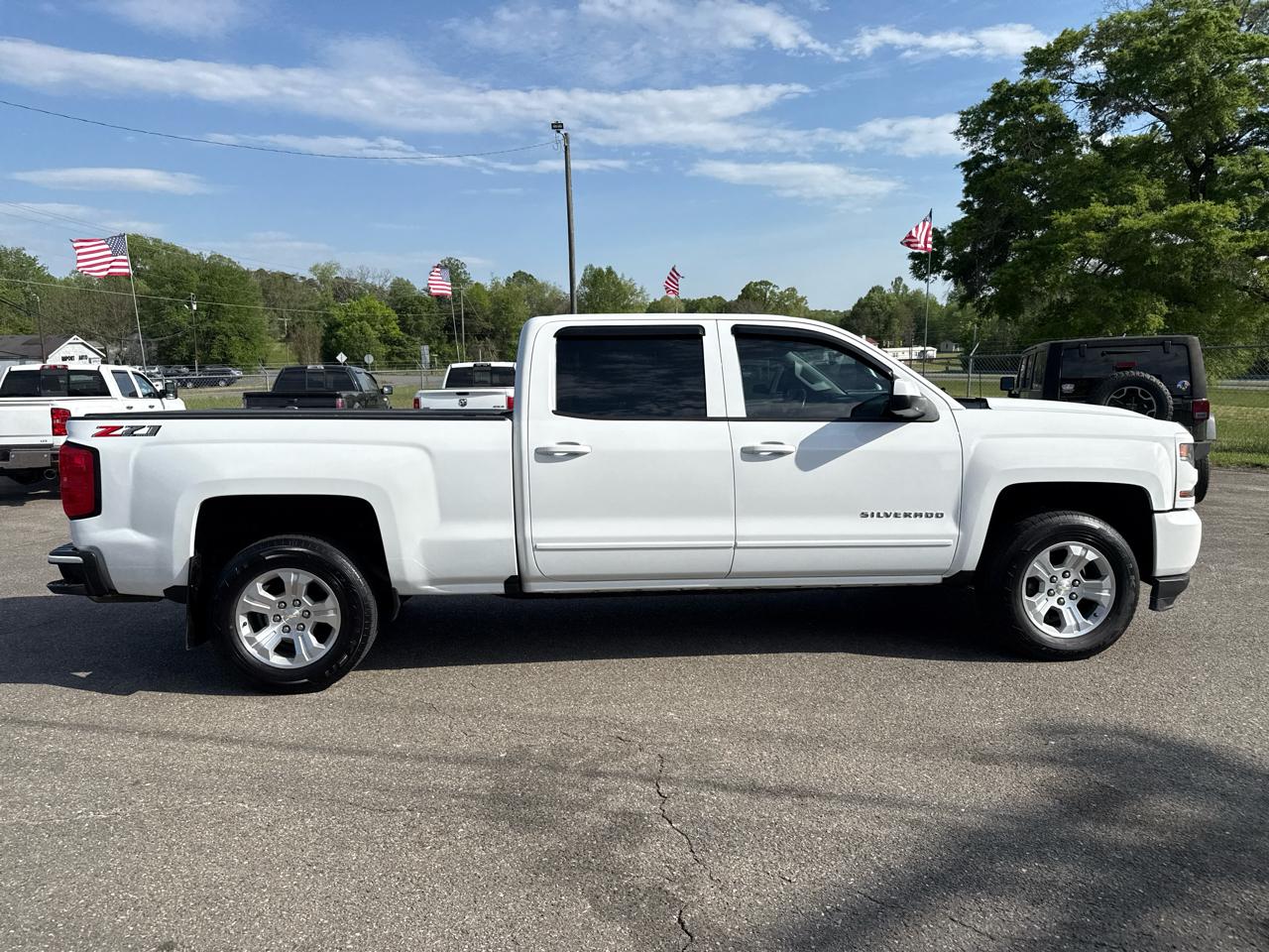 Chevrolet Silverado 1500 LT Crew Cab 4WD 2018
