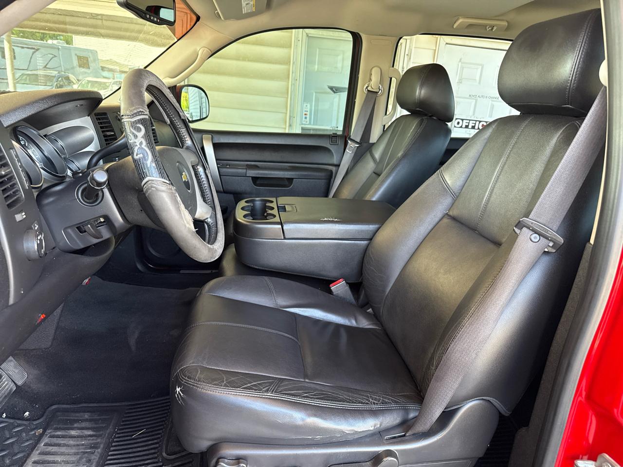 Chevrolet Silverado 1500 LT Crew Cab 4WD 2012