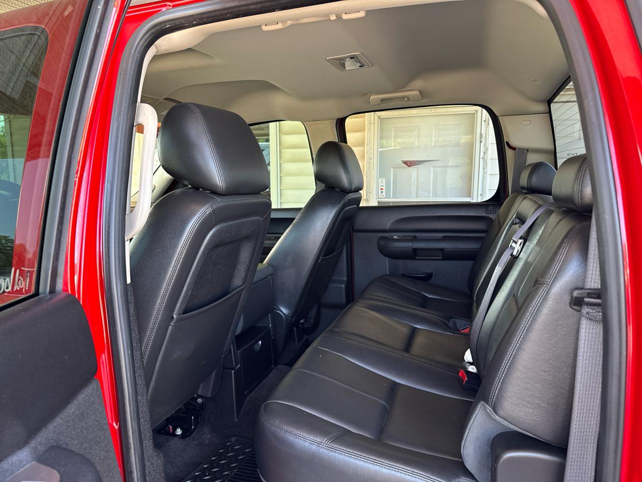 Chevrolet Silverado 1500 LT Crew Cab 4WD 2012