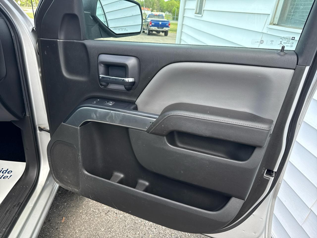 Chevrolet Silverado 1500 LT Crew Cab 4WD 2017