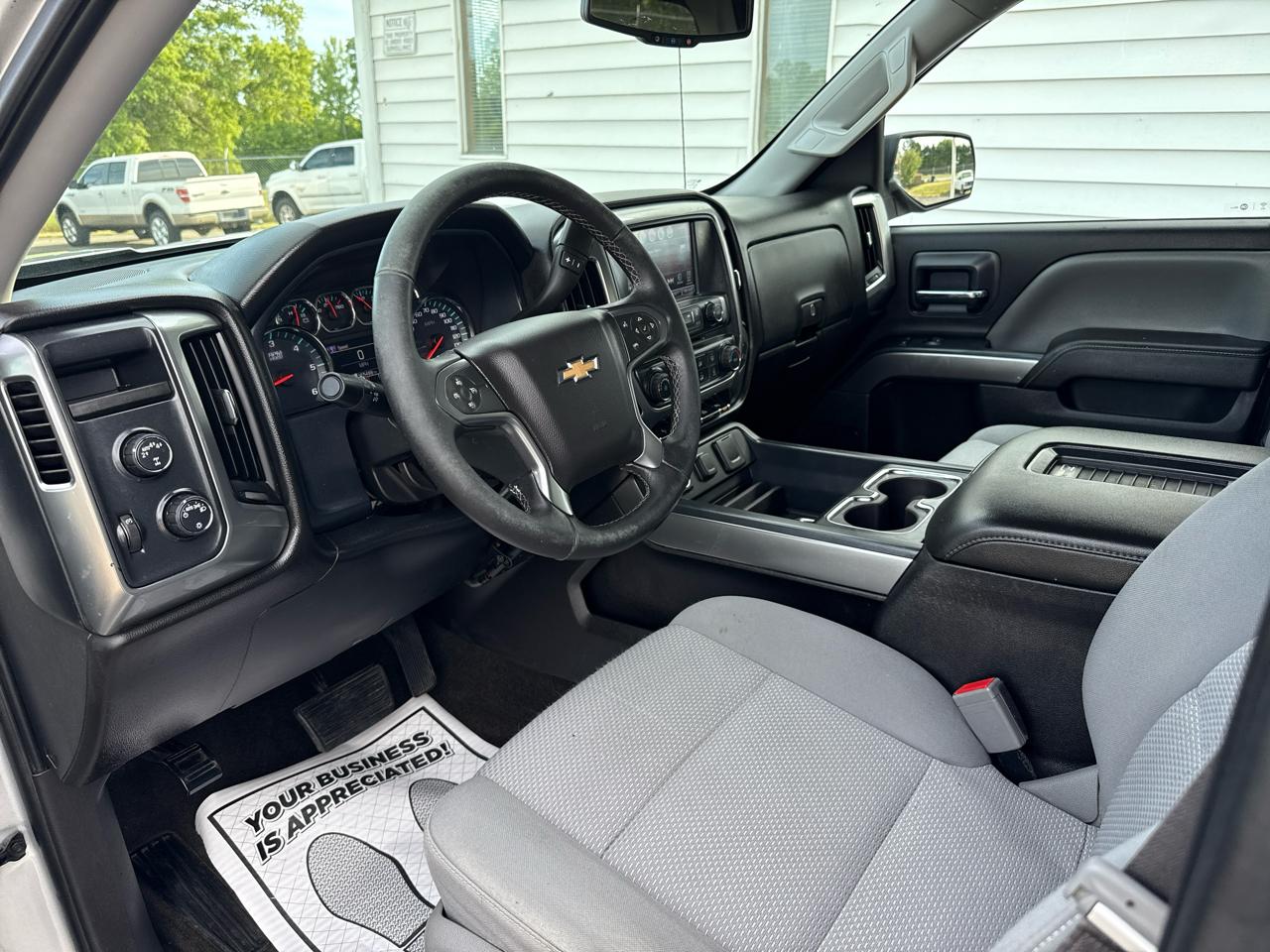 Chevrolet Silverado 1500 LT Crew Cab 4WD 2017