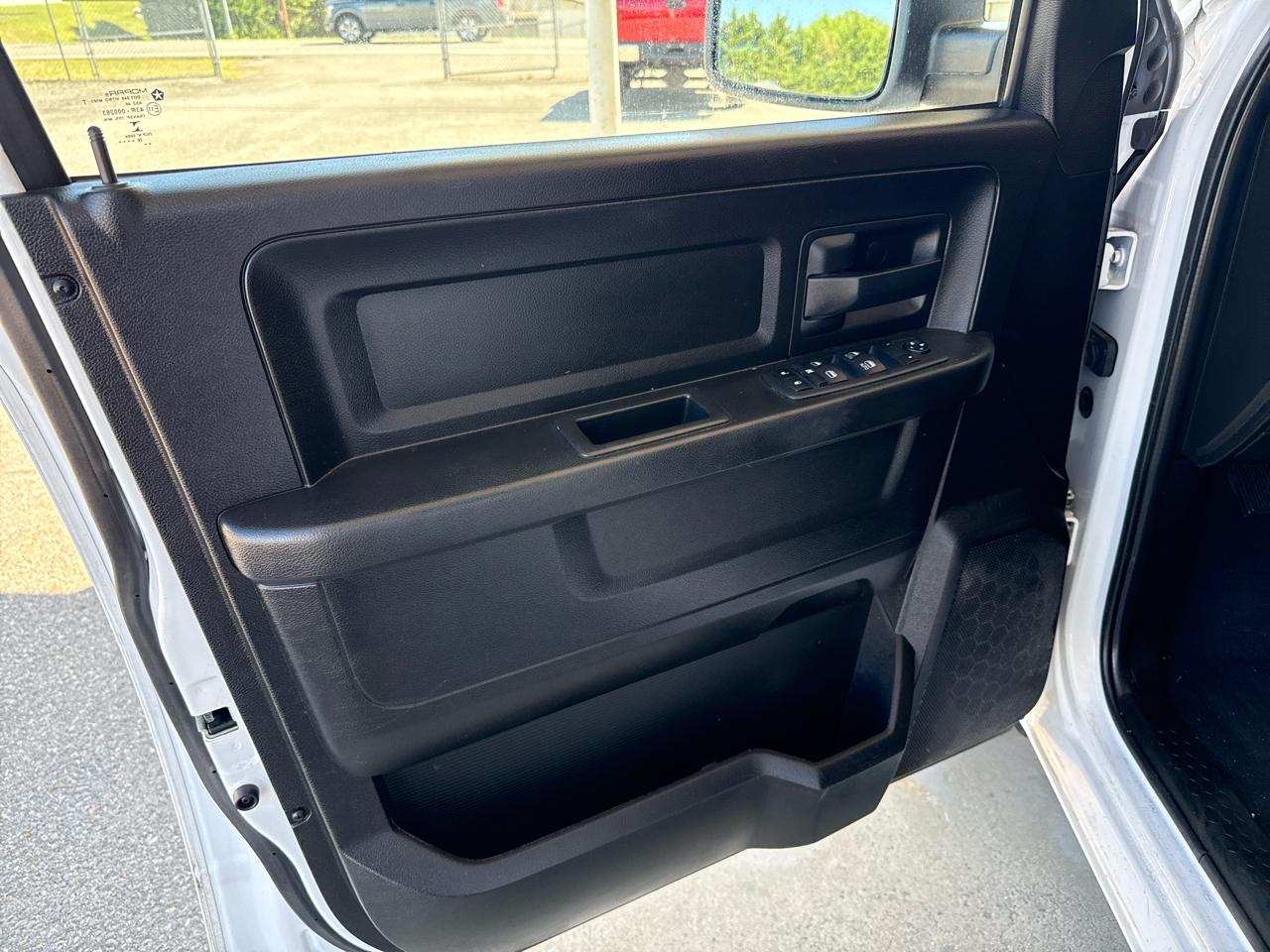 RAM 1500 Classic Tradesman Quad Cab 2WD 2020