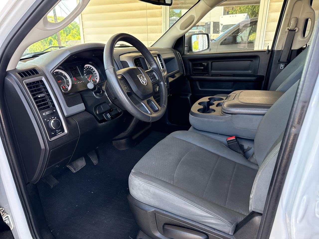 RAM 1500 Classic Tradesman Quad Cab 2WD 2020