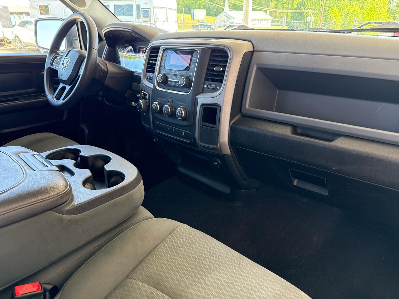 RAM 1500 Classic Tradesman Quad Cab 2WD 2020