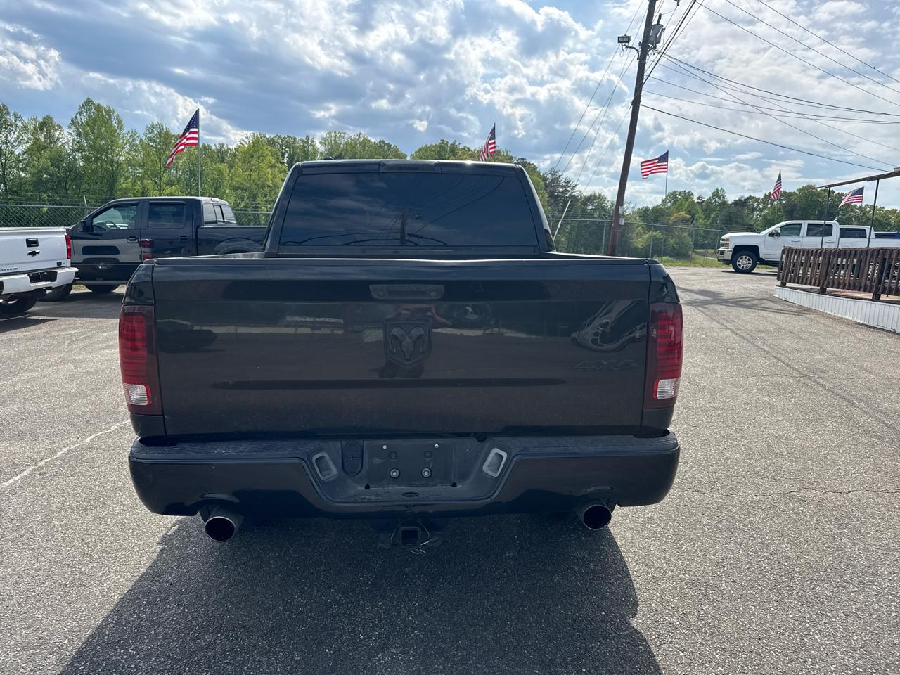 RAM 1500 Tradesman Crew Cab SWB 4WD 2014