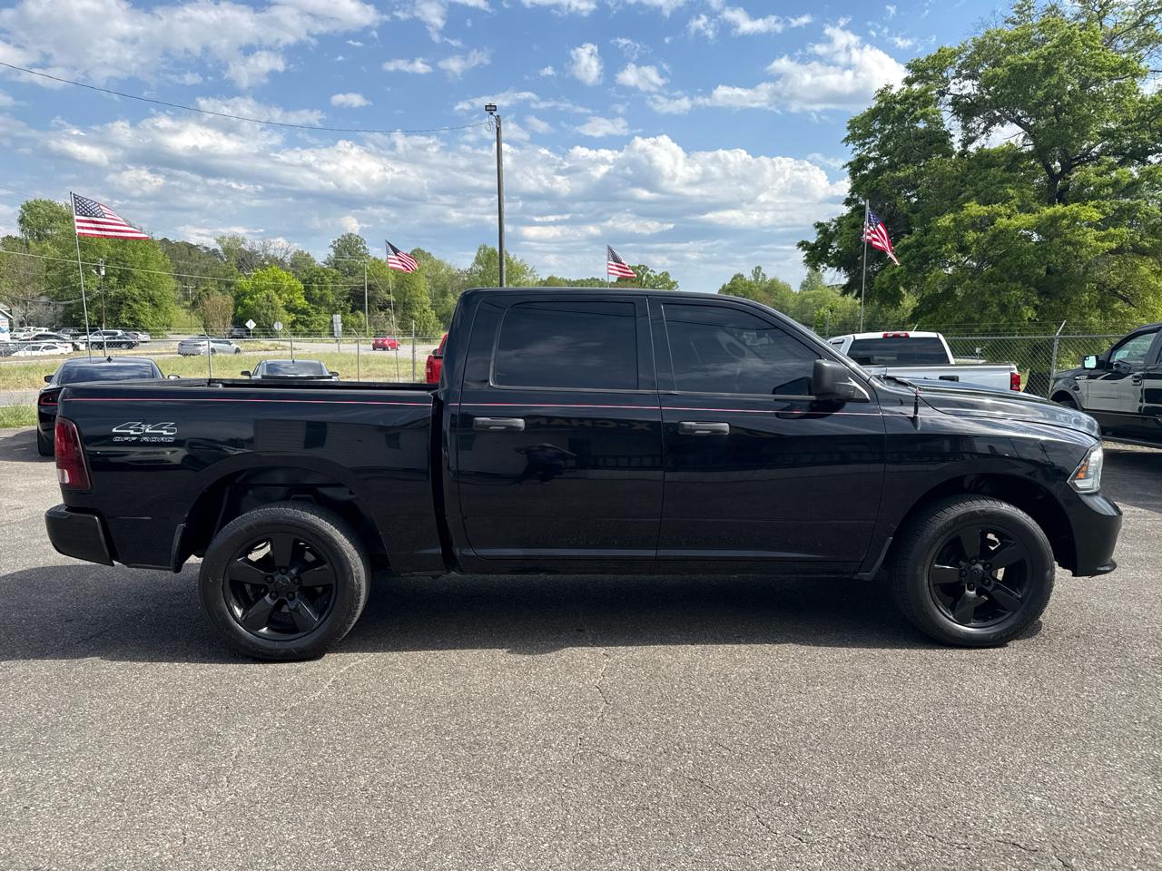 RAM 1500 Tradesman Crew Cab SWB 4WD 2014