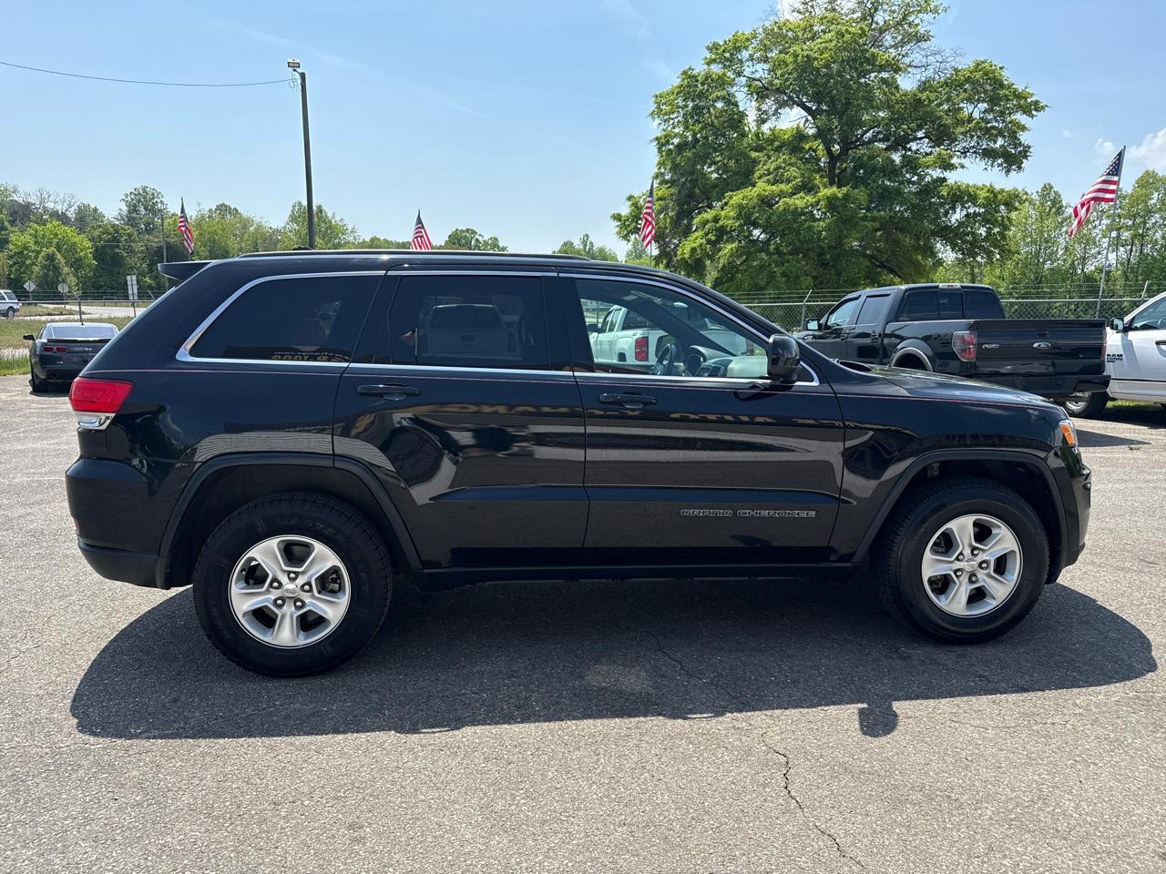 Jeep Grand Cherokee Laredo 4WD 2017