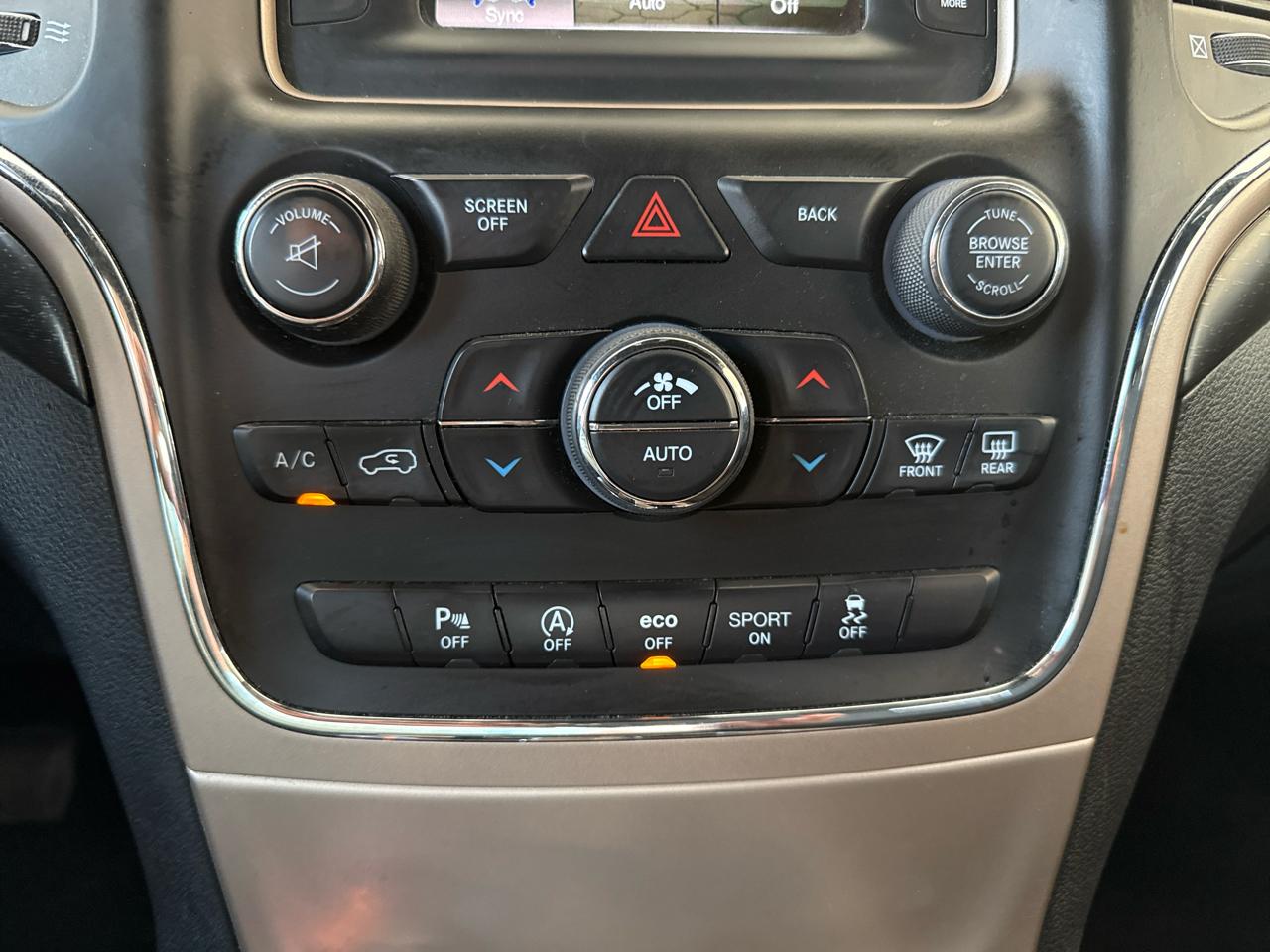 Jeep Grand Cherokee Laredo 4WD 2017