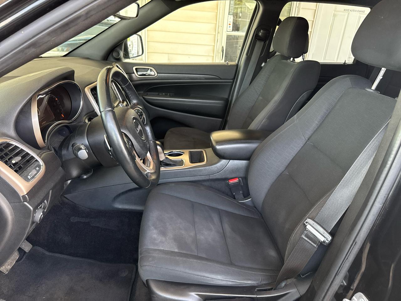 Jeep Grand Cherokee Laredo 4WD 2017