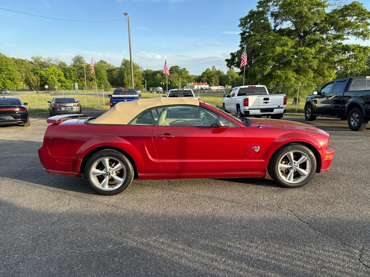 Ford Mustang GT convertible 2009
