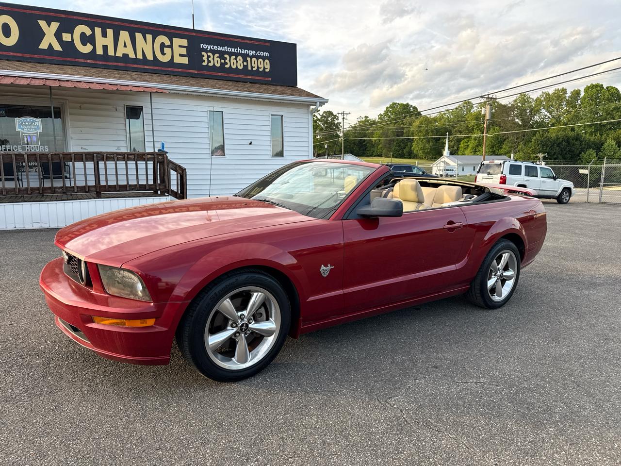 Ford Mustang GT convertible 2009
