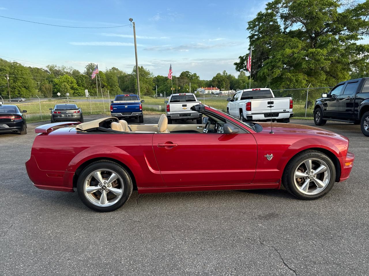 Ford Mustang GT convertible 2009