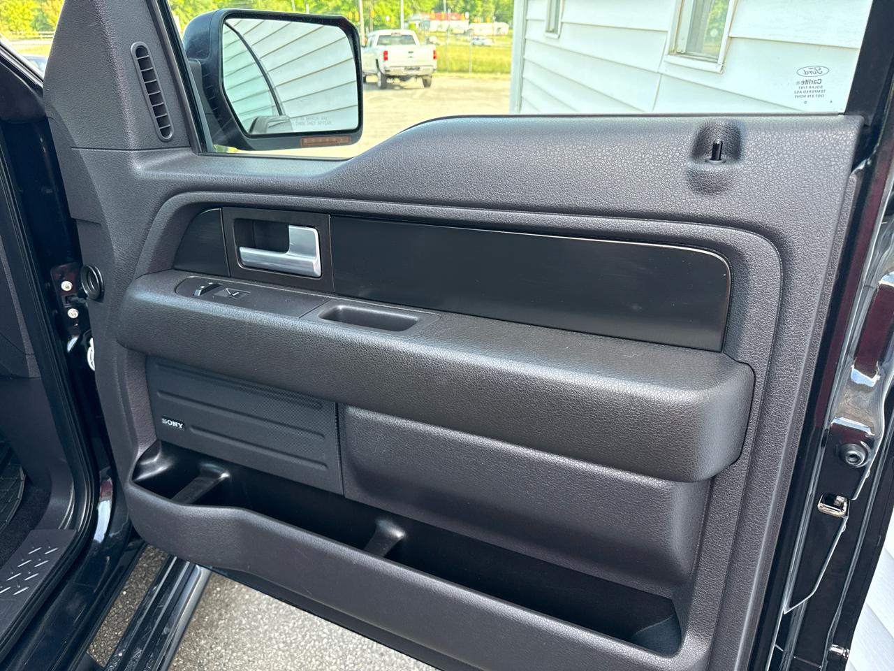 Ford F-150 FX4 SuperCrew 6.5-ft. Bed 4WD 2014