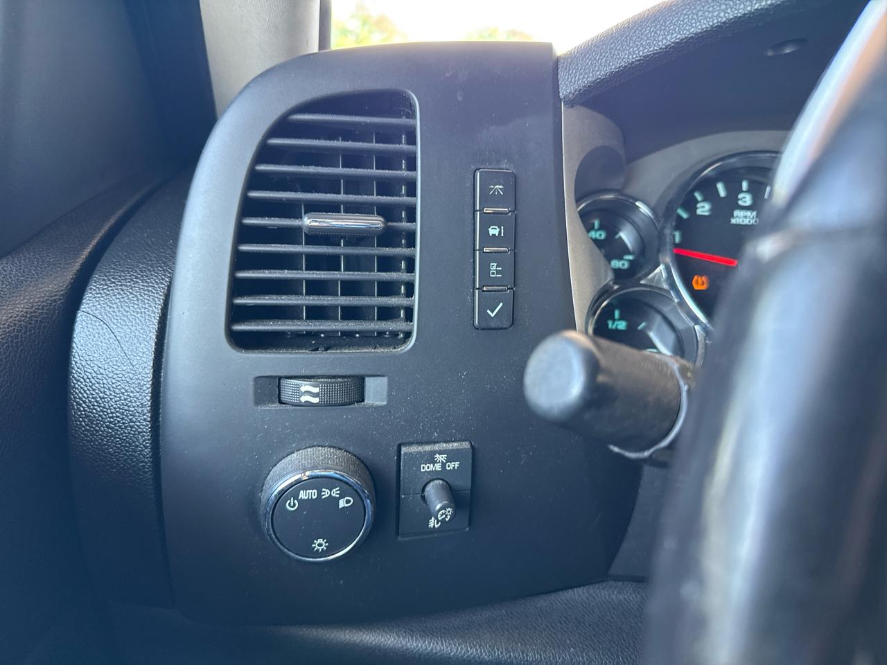Chevrolet Silverado 1500 LT Crew Cab 2WD 2013