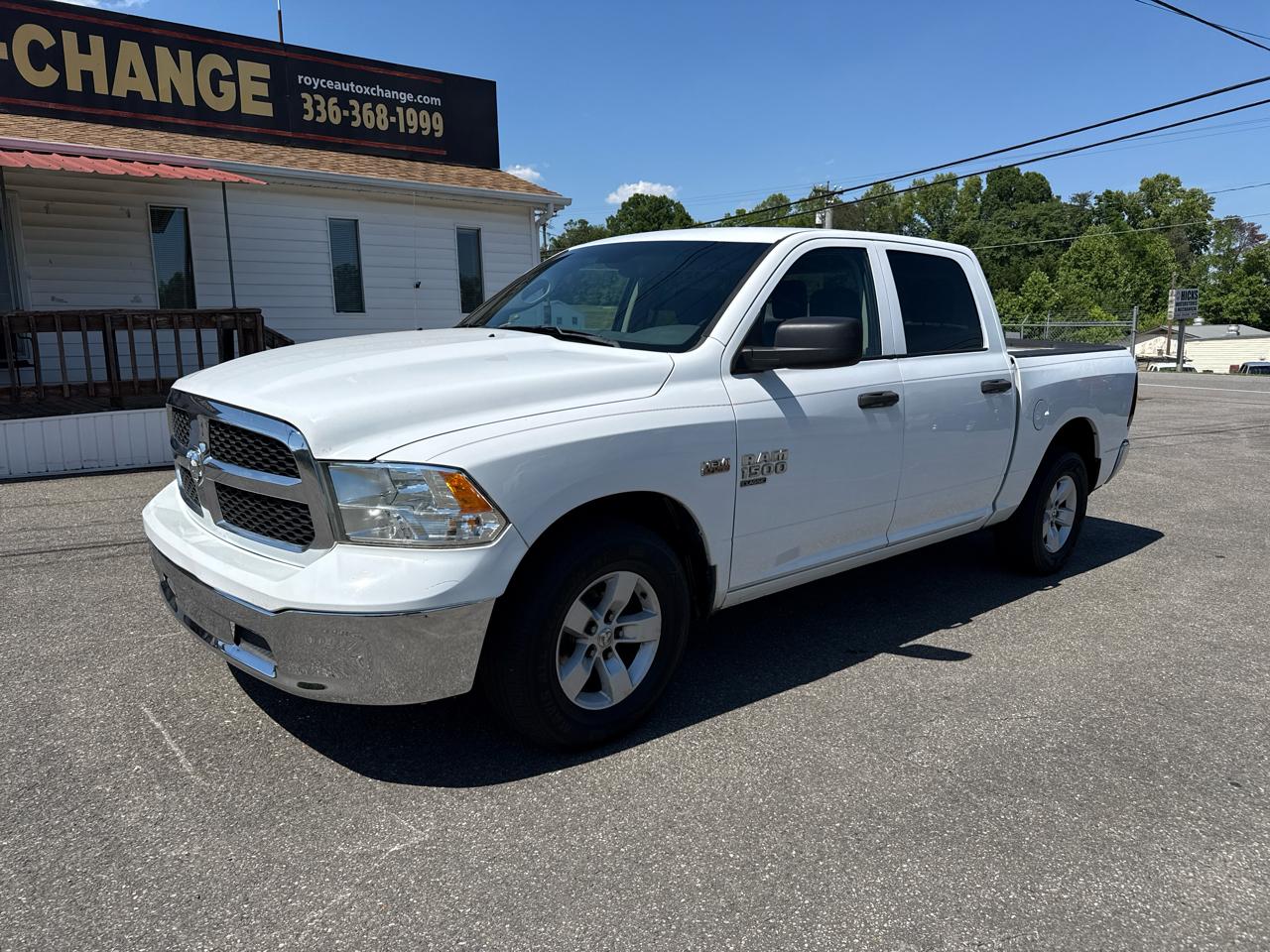 RAM 1500 Classic Tradesman Crew Cab SWB 2WD 2020