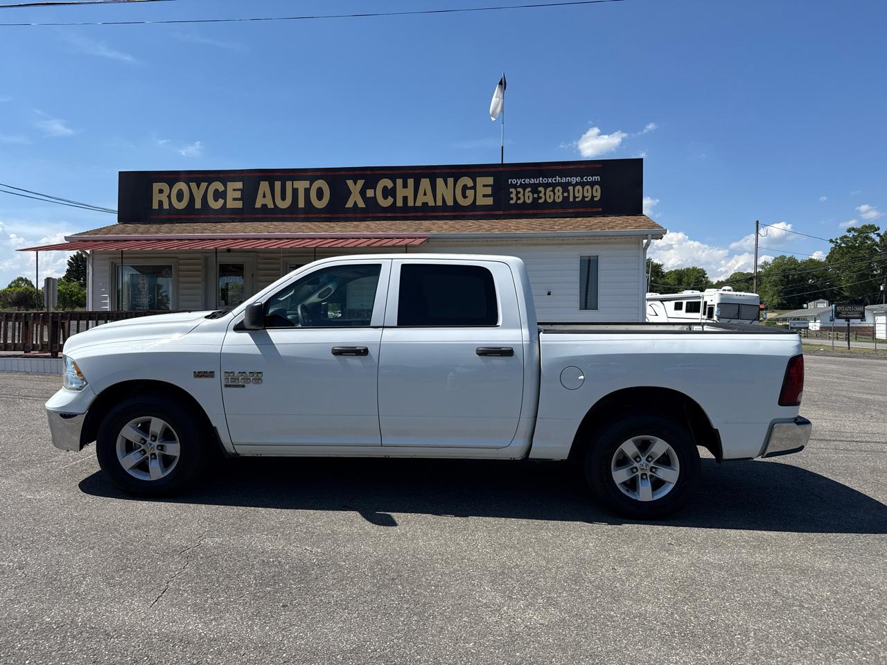 RAM 1500 Classic Tradesman Crew Cab SWB 2WD 2020