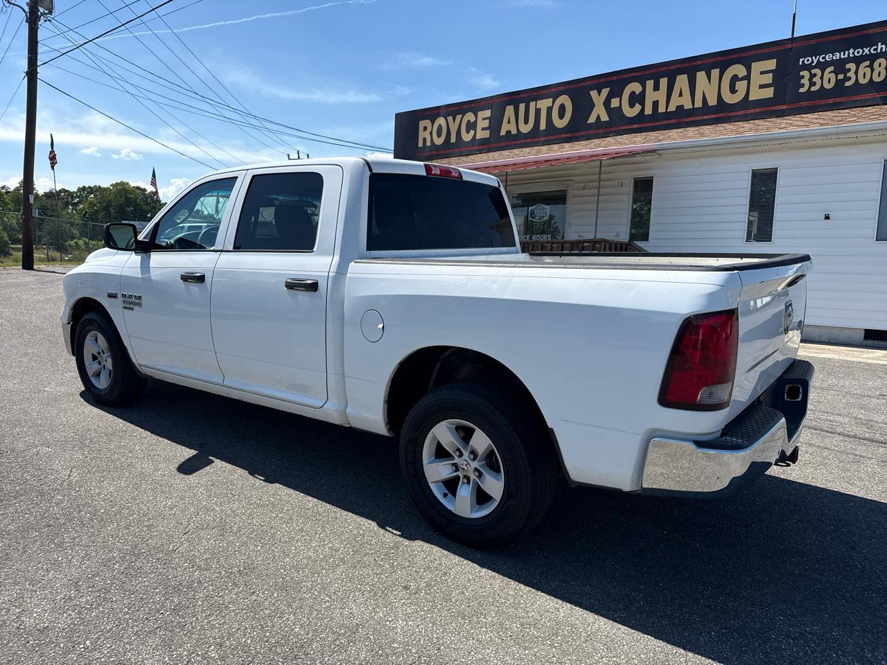 RAM 1500 Classic Tradesman Crew Cab SWB 2WD 2020