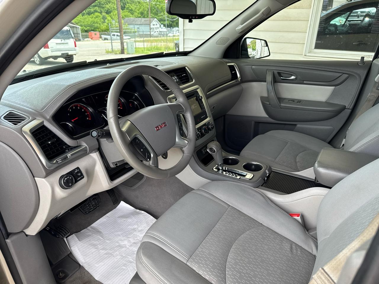 GMC Acadia SLE-1 FWD 2014