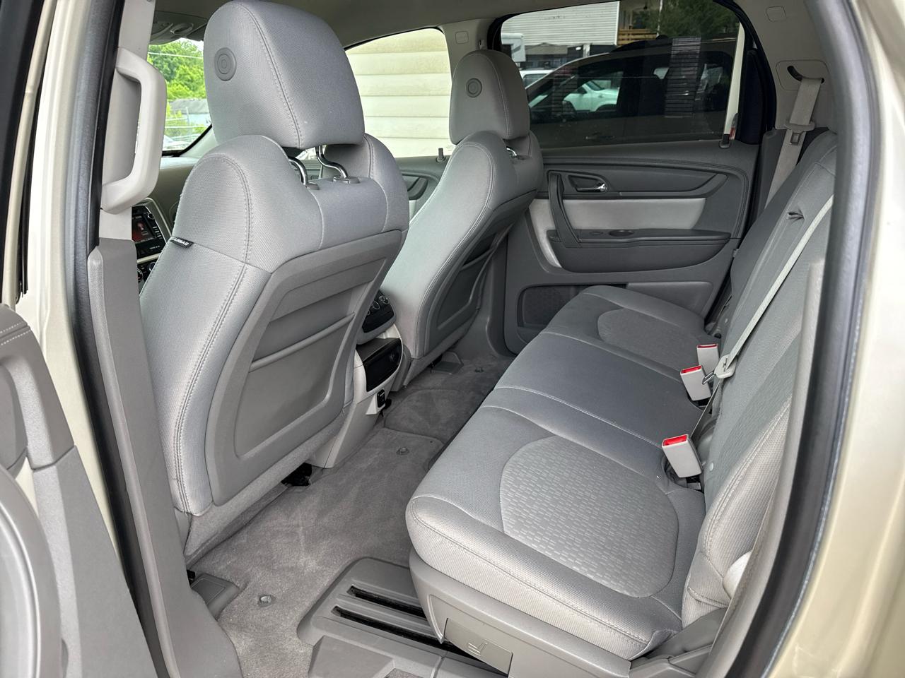 GMC Acadia SLE-1 FWD 2014