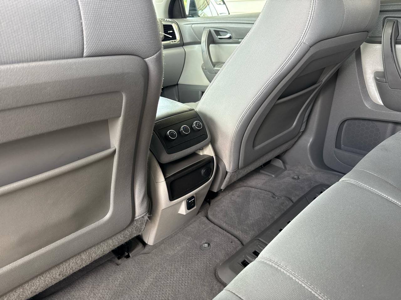 GMC Acadia SLE-1 FWD 2014