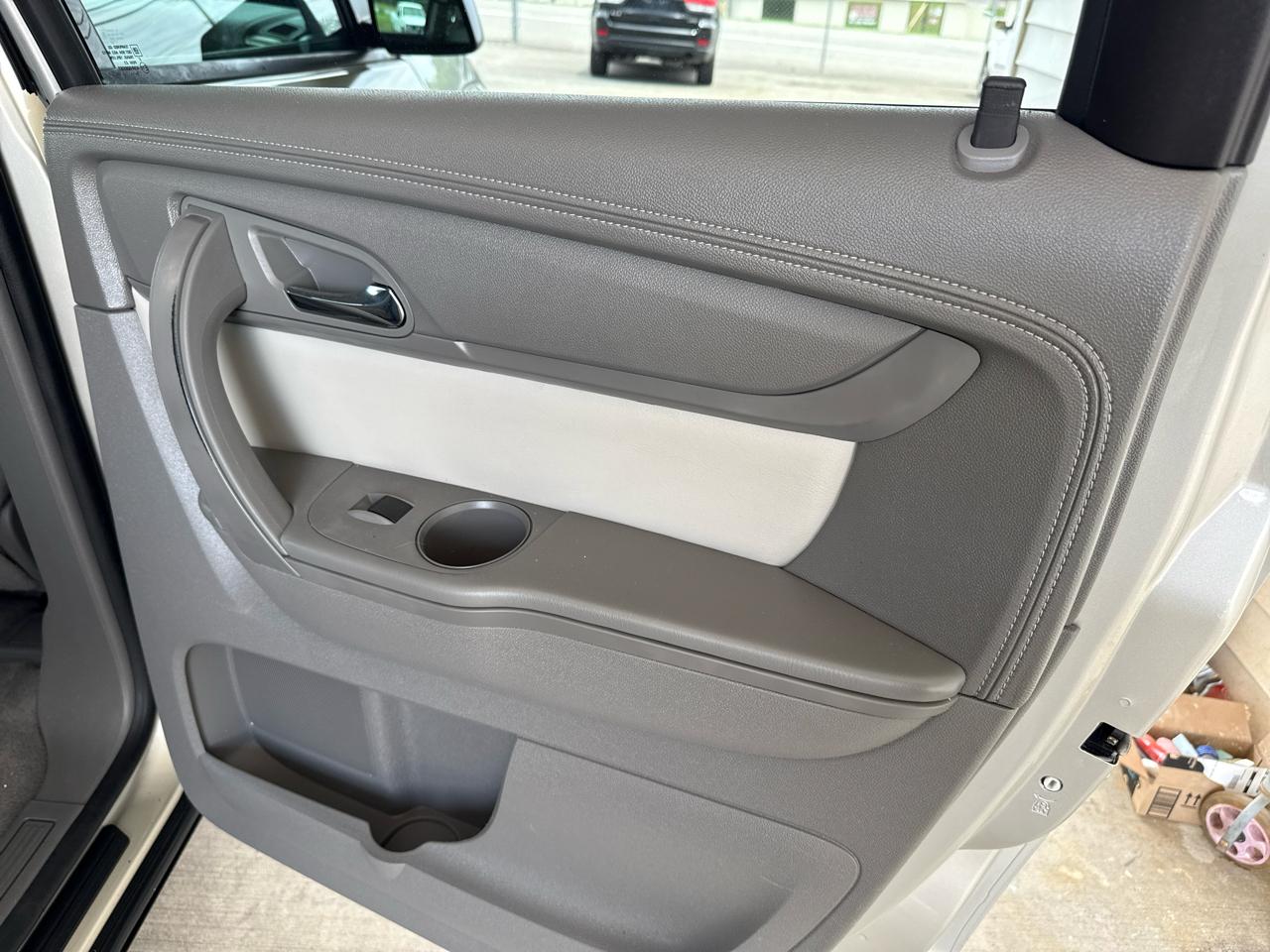 GMC Acadia SLE-1 FWD 2014