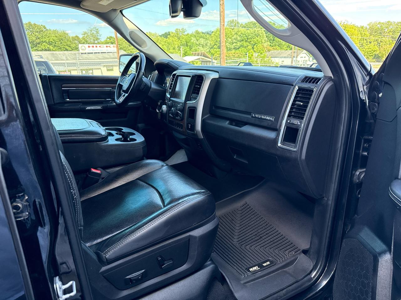 RAM 1500 Laramie Quad Cab 2WD 2017
