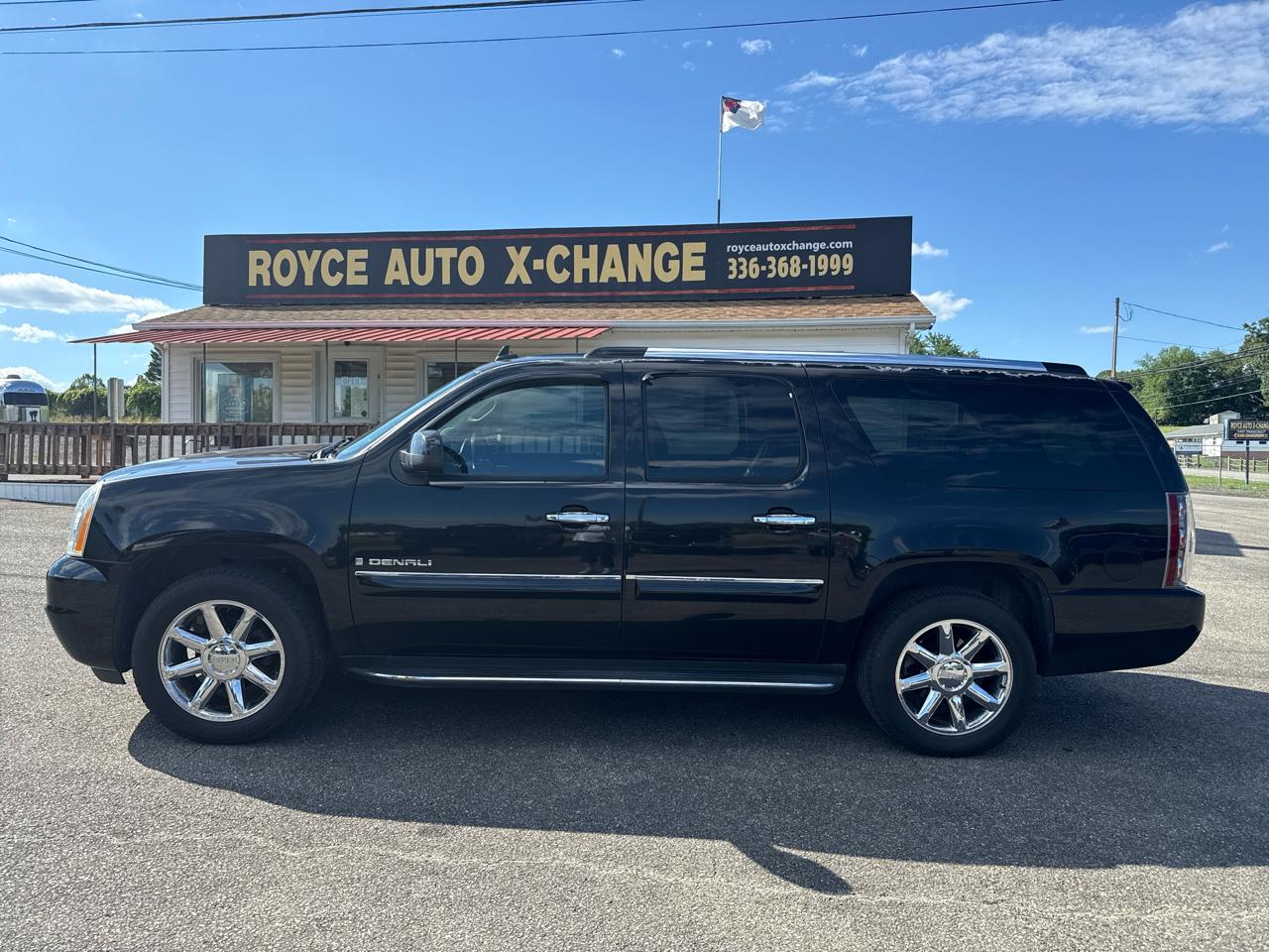 GMC Yukon Denali XL AWD 2008