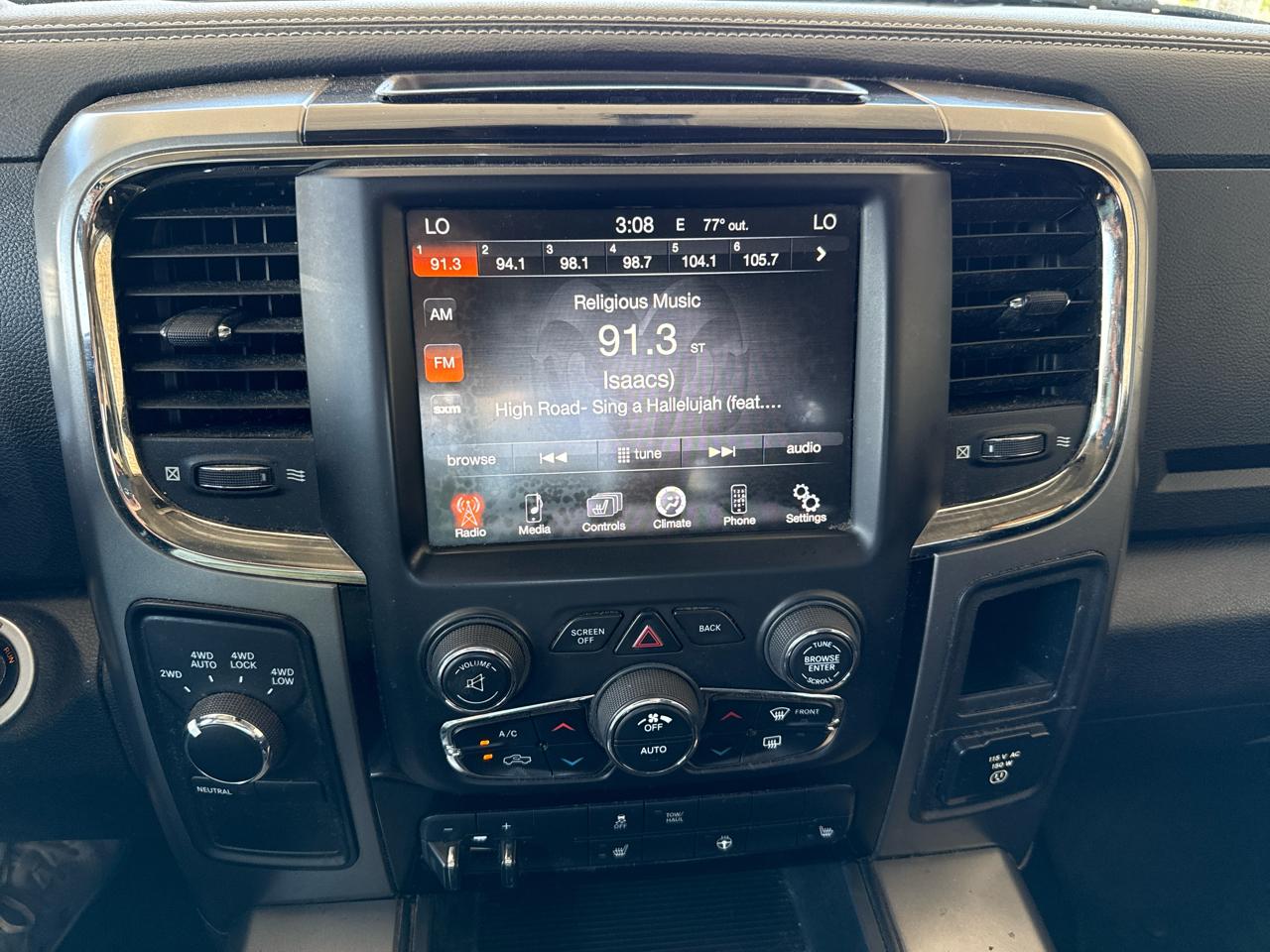 RAM 1500 Sport Crew Cab 4WD 2013