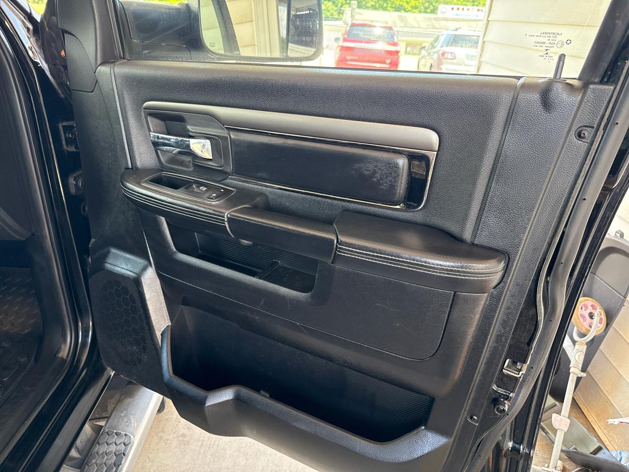 RAM 1500 Sport Crew Cab 4WD 2013