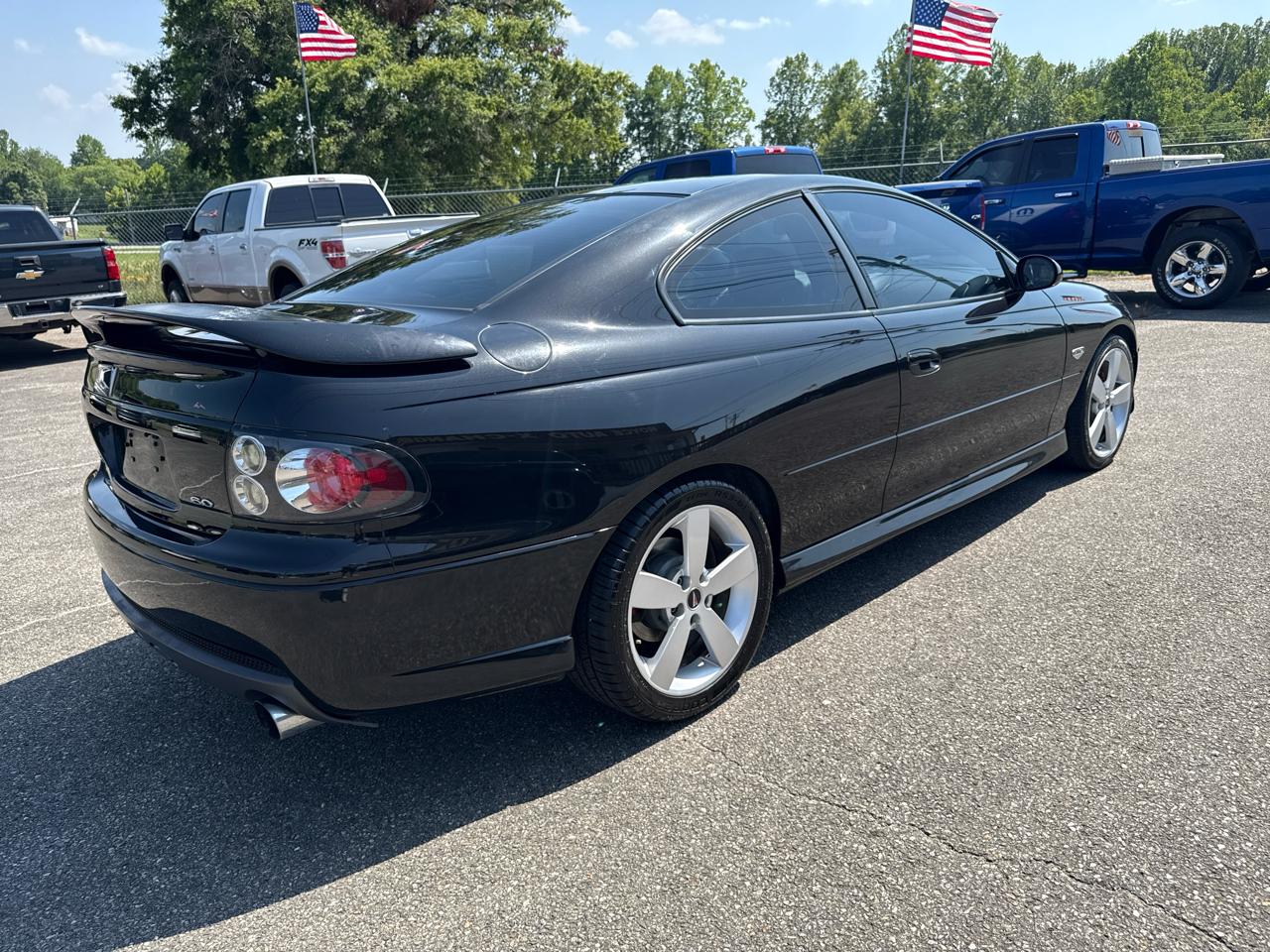 Pontiac GTO Coupe 2006