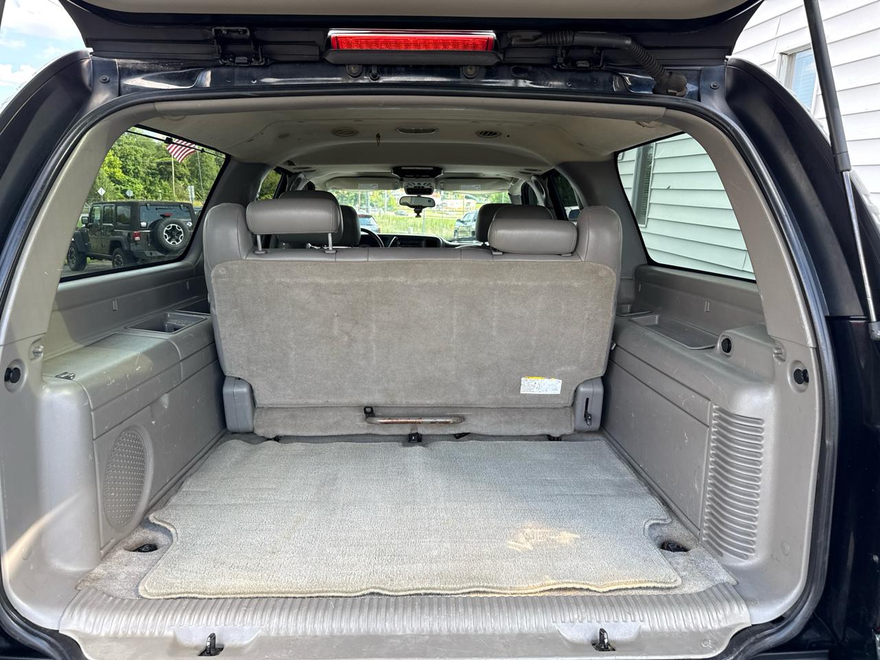 Chevrolet Suburban LT 2500 4WD 2004