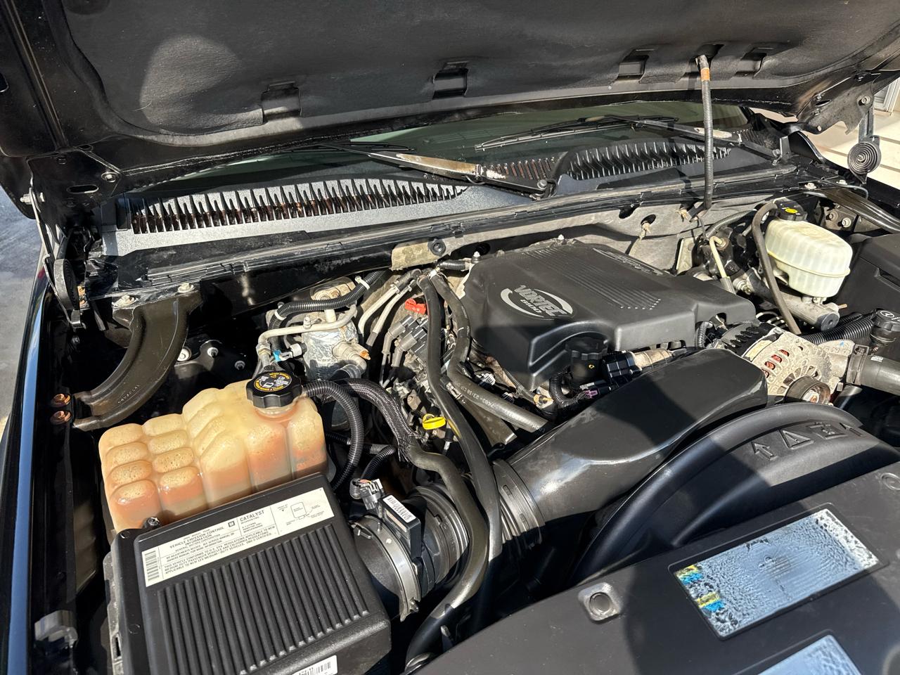 Chevrolet Suburban LT 2500 4WD 2004