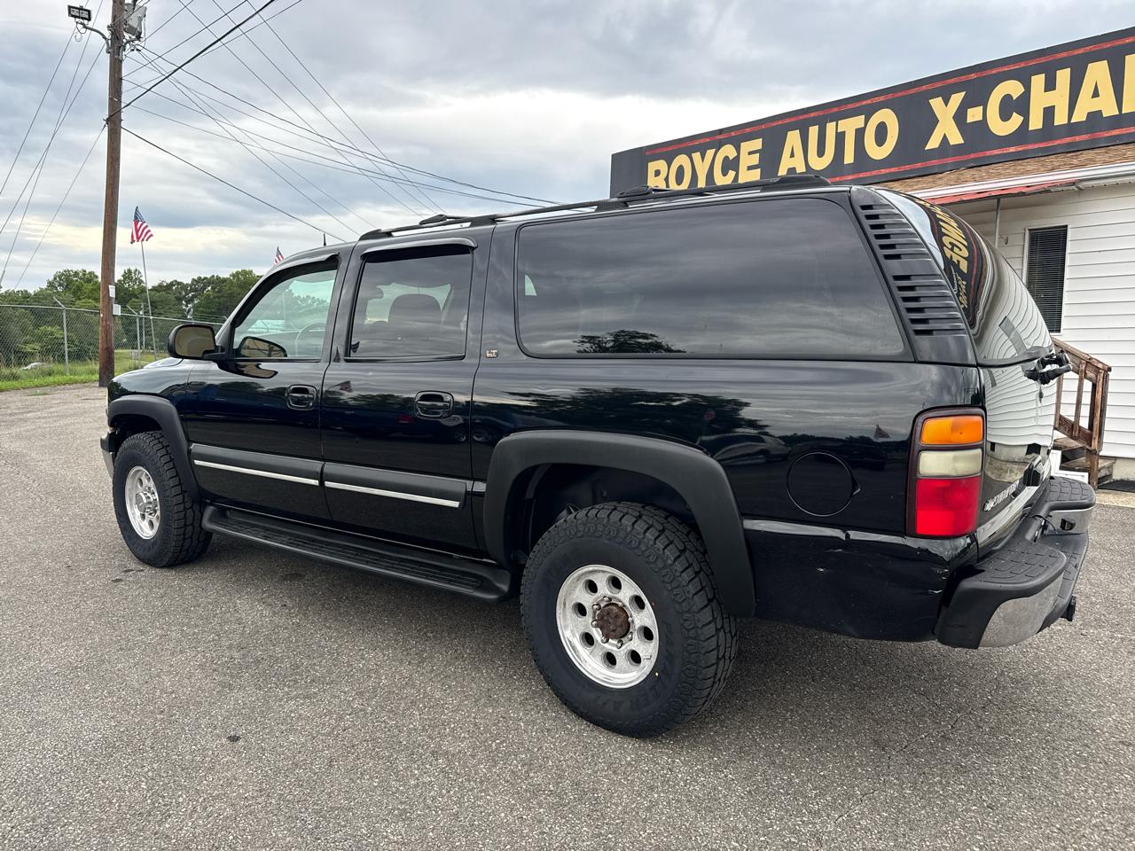 Chevrolet Suburban LT 2500 4WD 2004