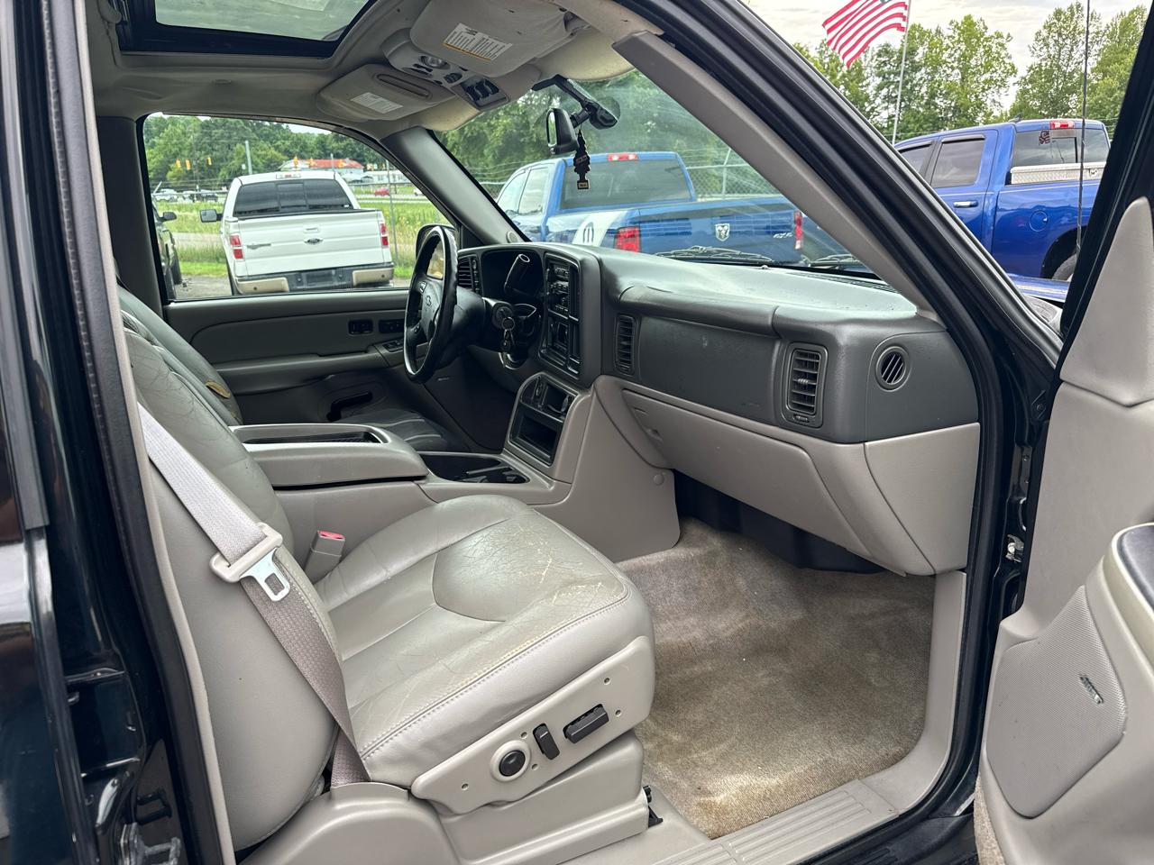 Chevrolet Suburban LT 2500 4WD 2004
