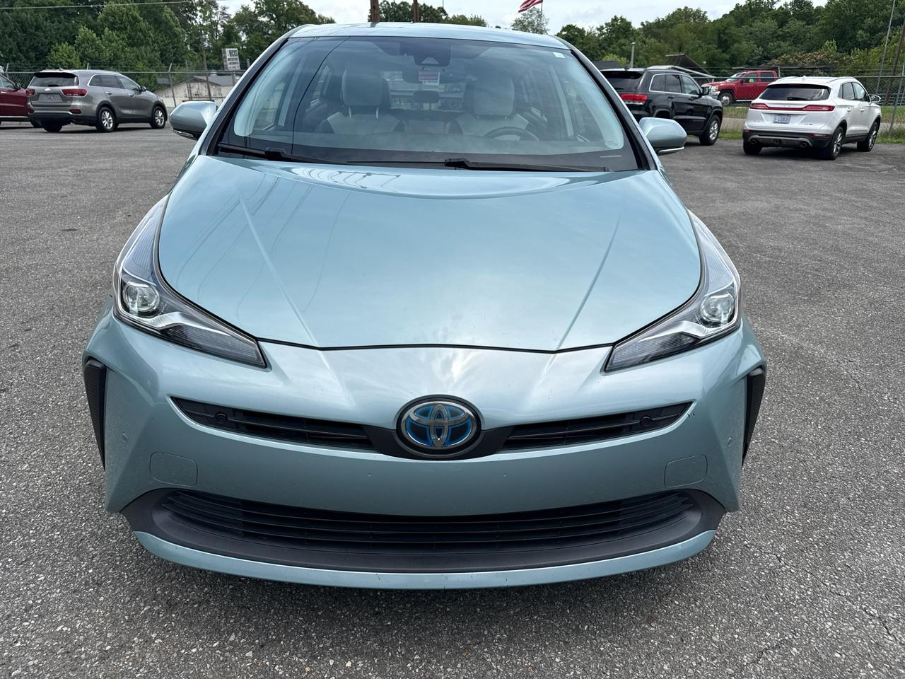 Toyota Prius XLE 2019
