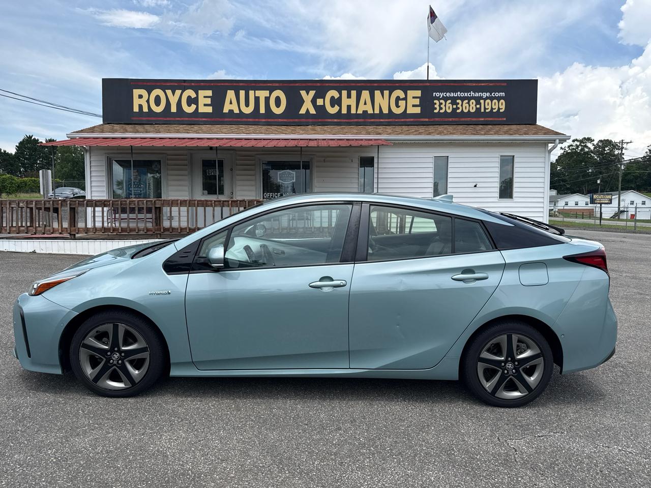Toyota Prius XLE 2019