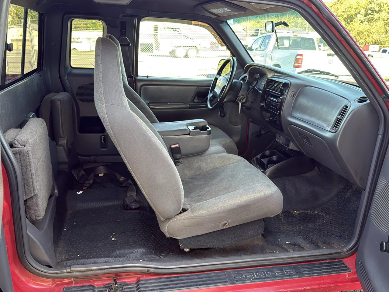 Ford Ranger Edge SuperCab 4-Door 2WD 2002