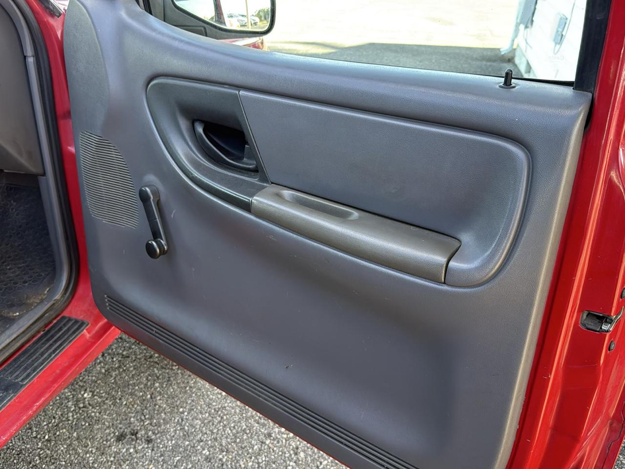 Ford Ranger Edge SuperCab 4-Door 2WD 2002