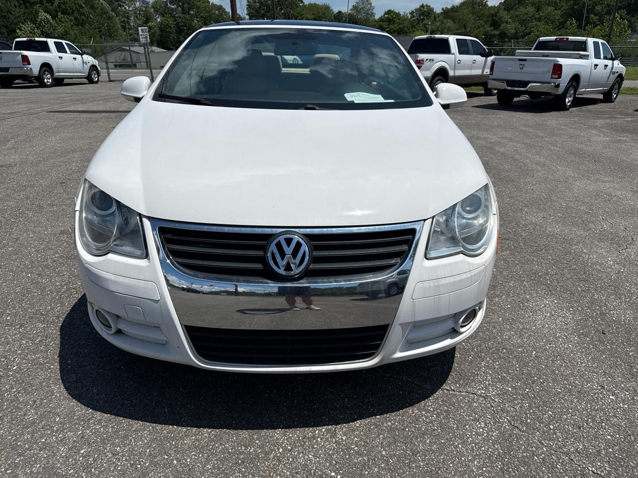 Volkswagen Eos Komfort 2D Convertible 2008