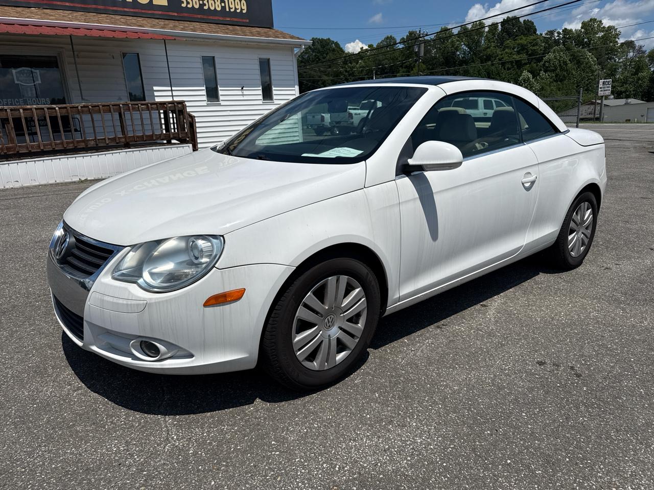 Volkswagen Eos Komfort 2D Convertible 2008