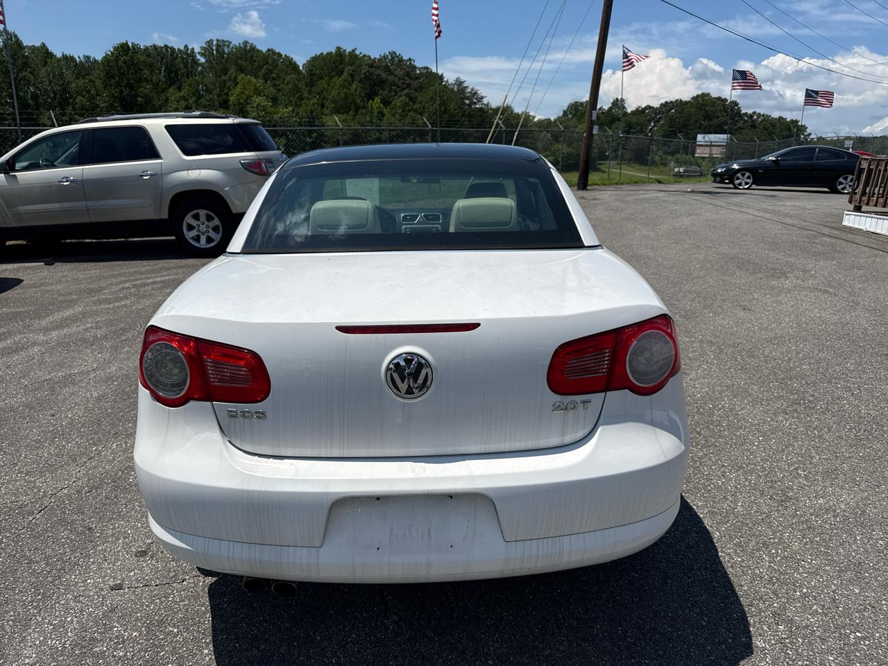 Volkswagen Eos Komfort 2D Convertible 2008