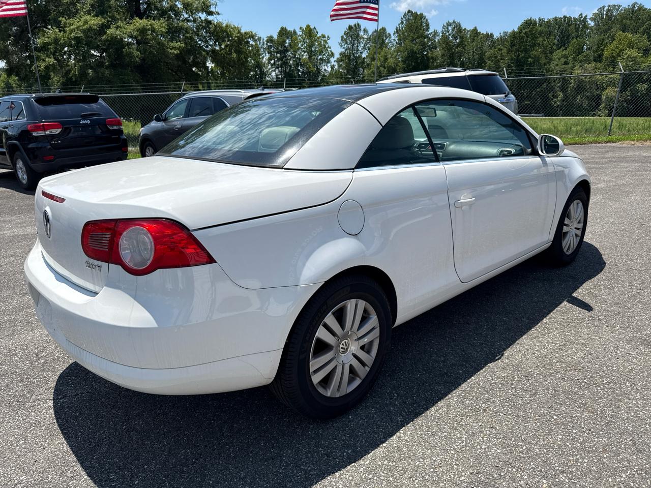 Volkswagen Eos Komfort 2D Convertible 2008