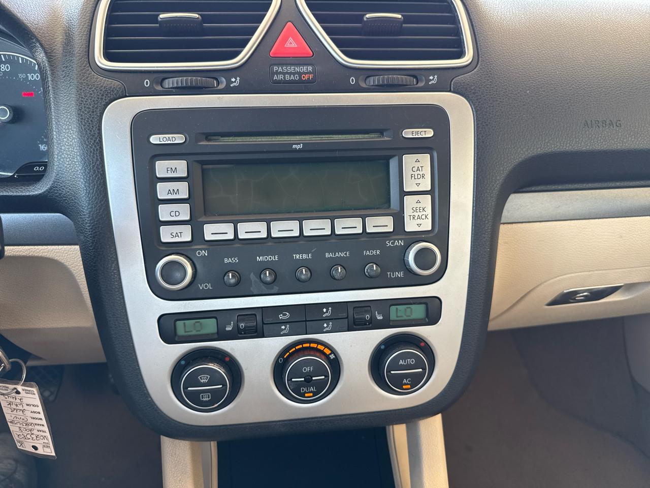 Volkswagen Eos Komfort 2D Convertible 2008