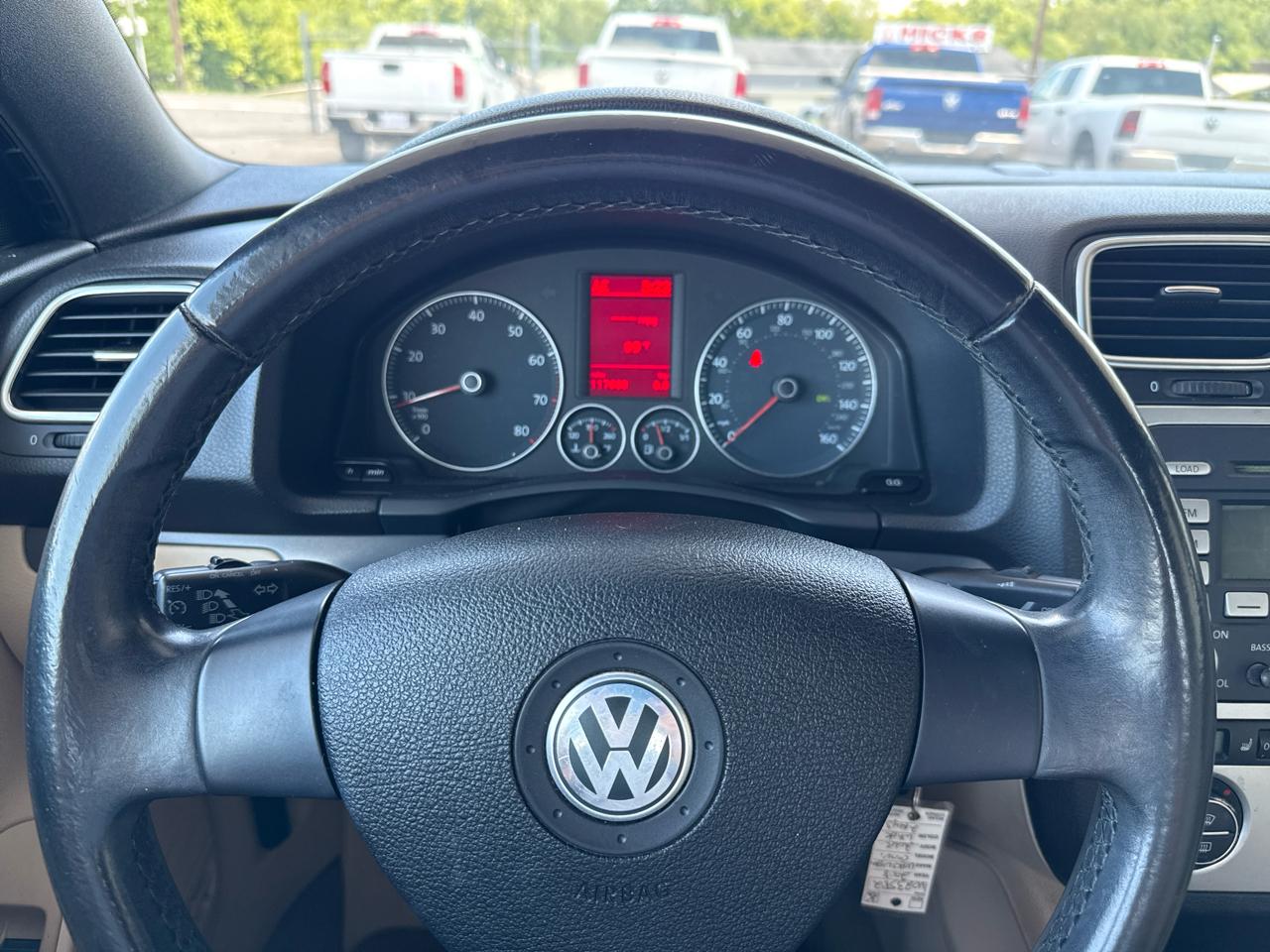 Volkswagen Eos Komfort 2D Convertible 2008